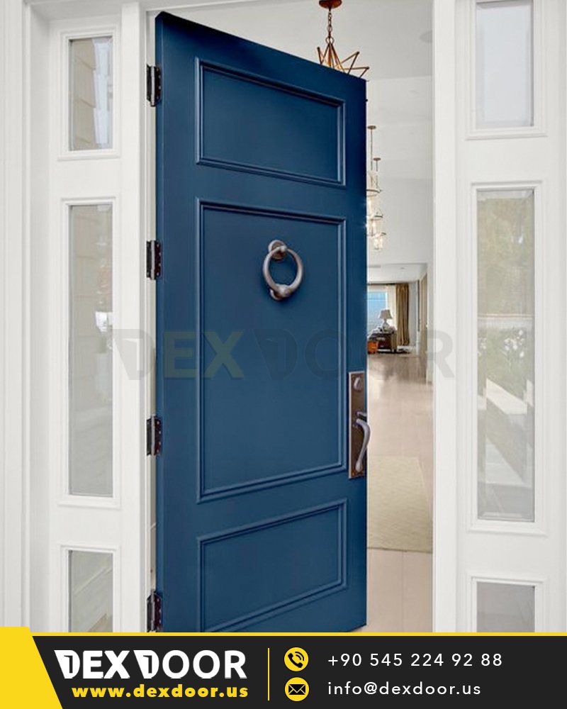 Mavi Villa Kapısı 